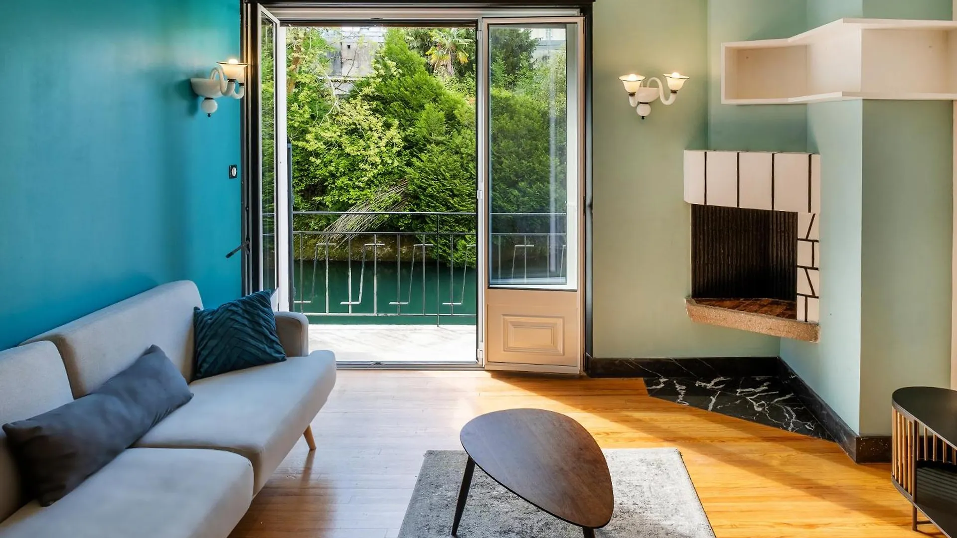 Appartements Vinuales Лурд